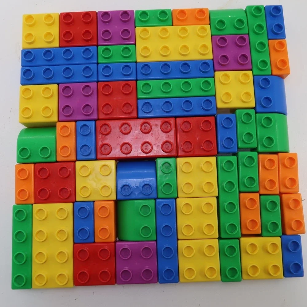 Lego Quatro Building Blocks Preschool Lot of 50+ Pieces Retired 2004